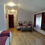гаджакови