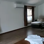 гаджакови