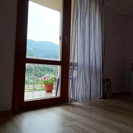 гаджакови Πανσιόν Ντέβιν