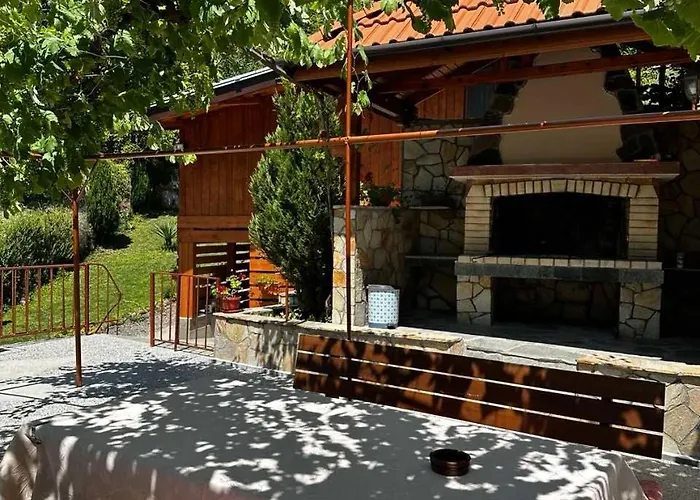 гаджакови Gasthof 3*