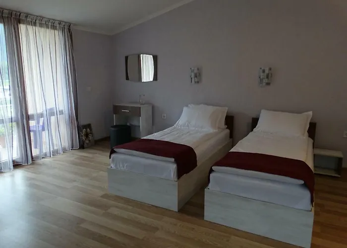 гаджакови Gasthof 3*